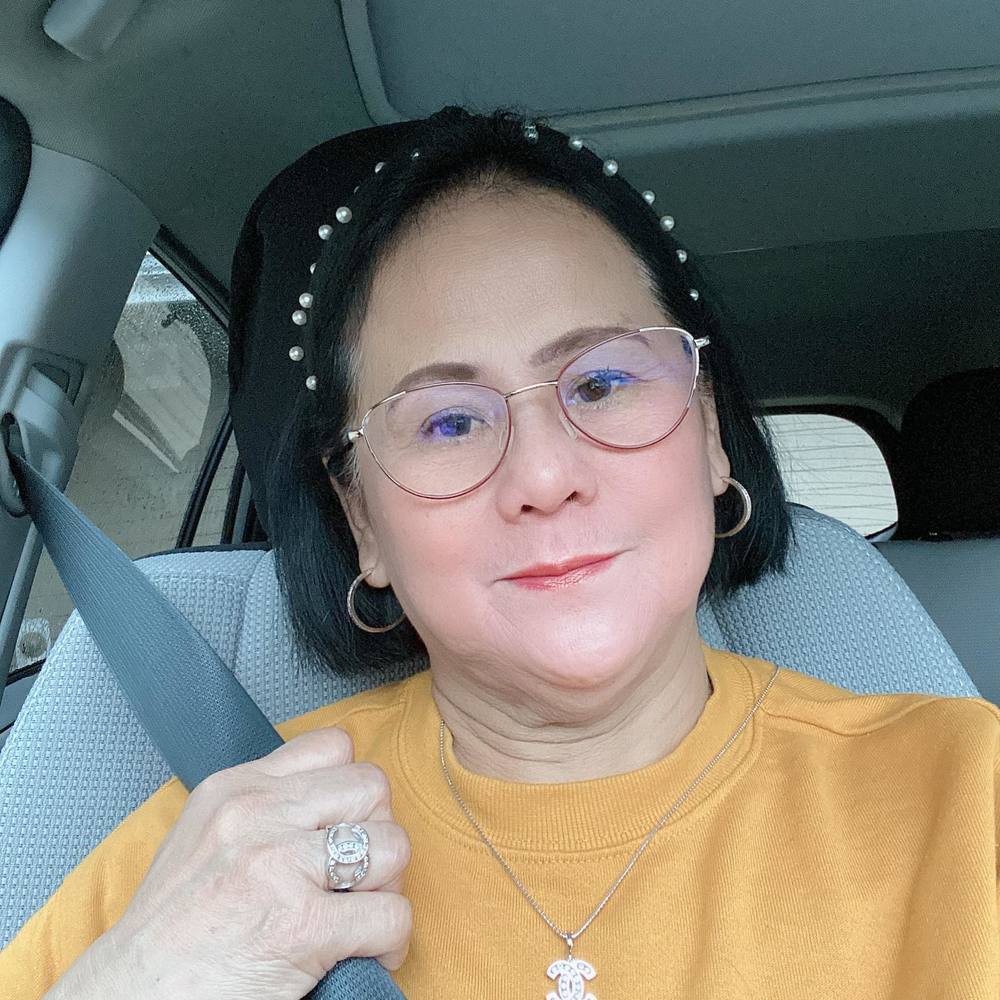 Meet your Posher, Edna